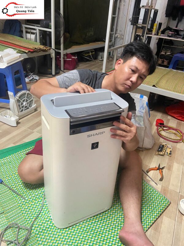 Giám Đốc Hoàng Văn Núp