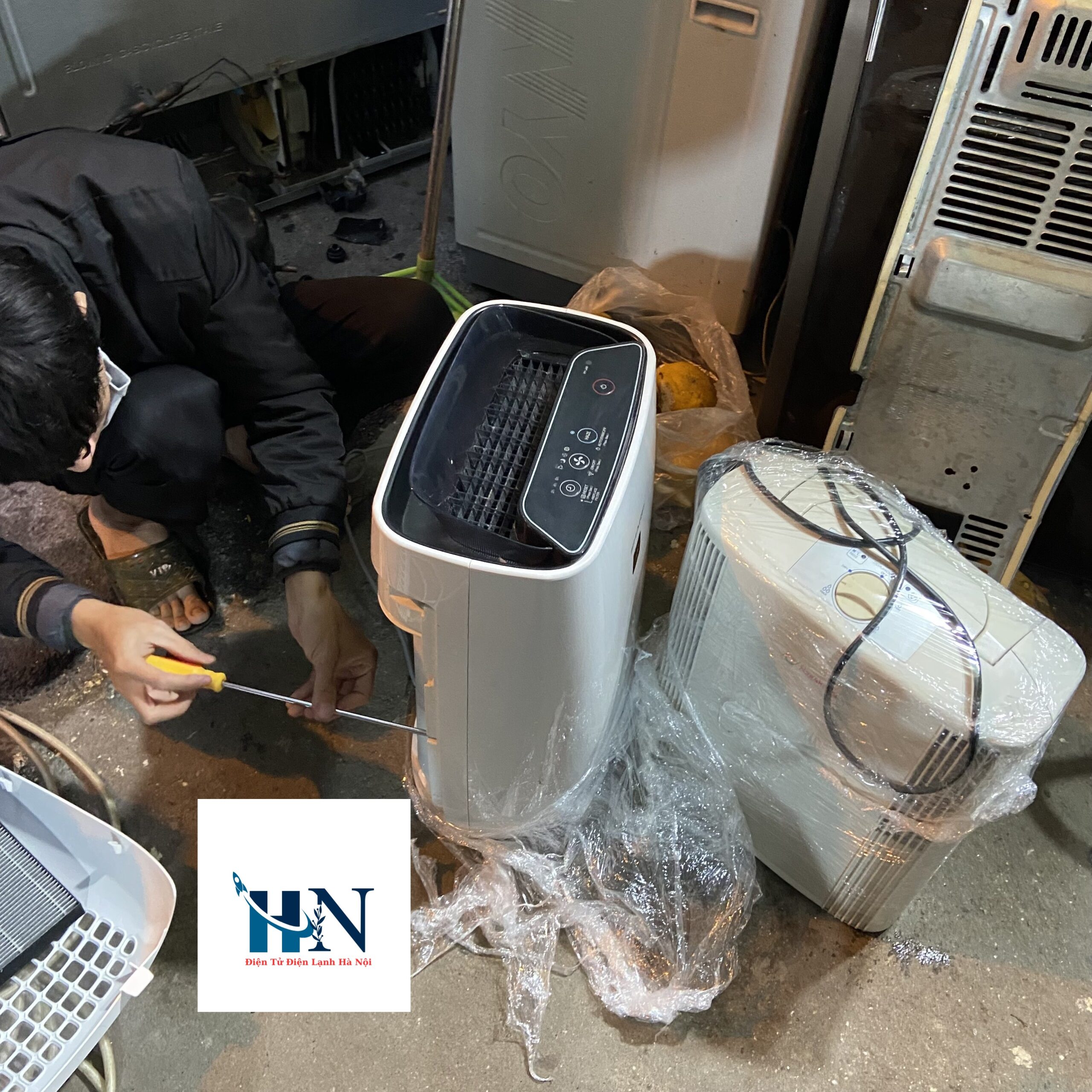 Sửa máy hút ẩm uy tín