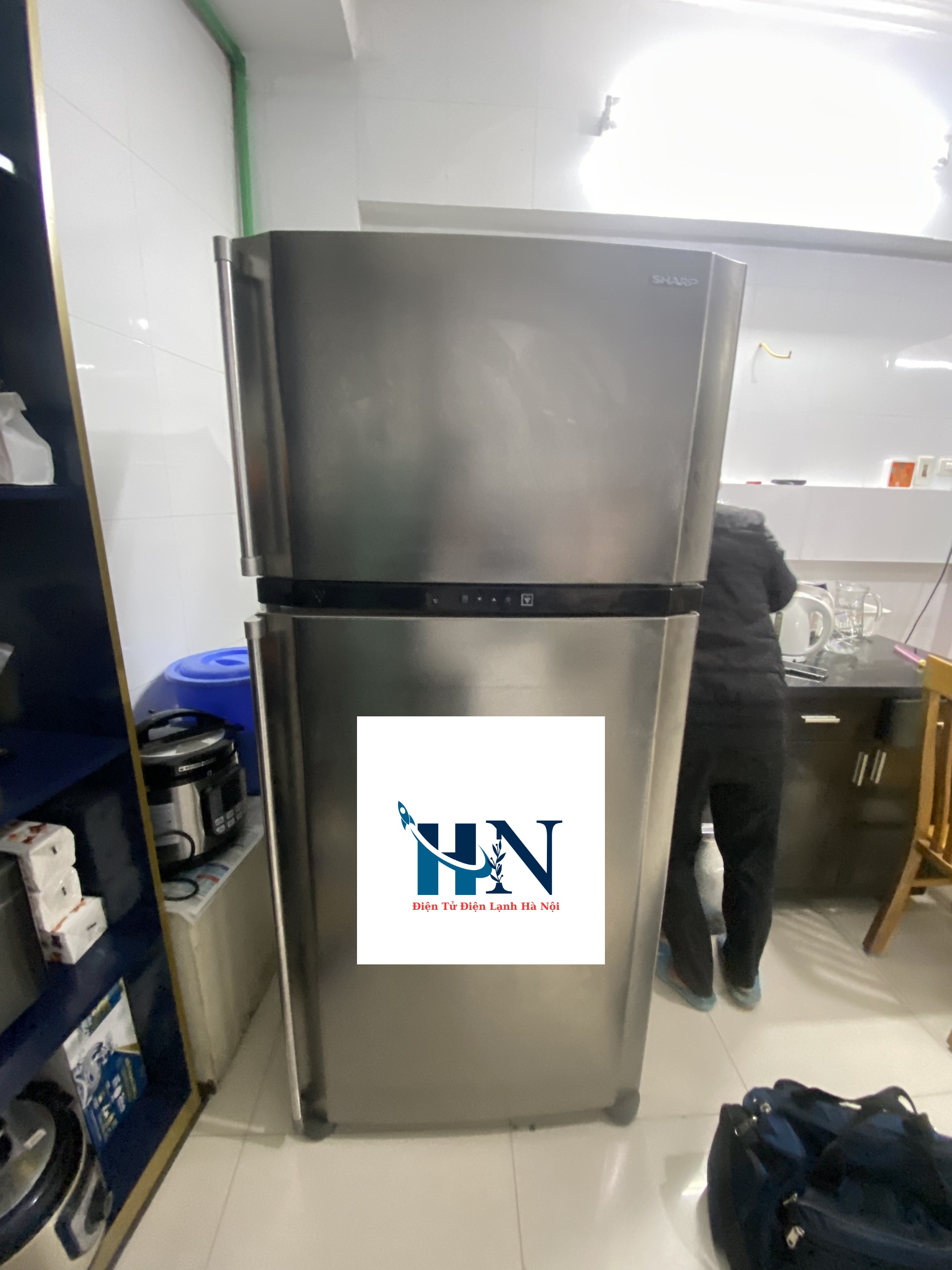 Sửa tủ lạnh tại nhà ở Hoàng Mai